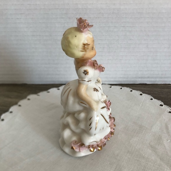 Vtg Japan Girl Figurine with Frilly Dress - Picture 5 of 14